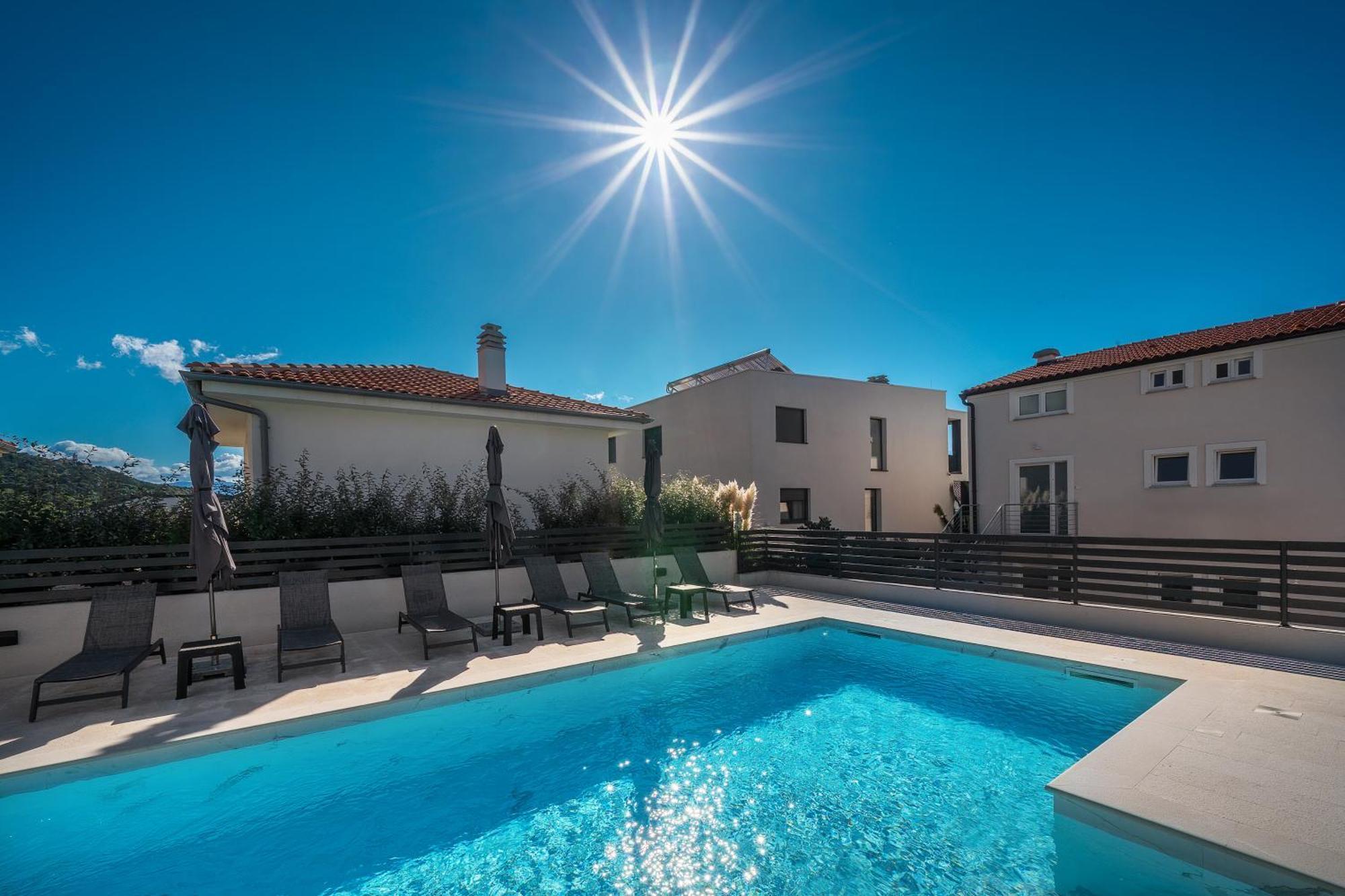 Poolside Apartments Anabella Baška Zewnętrze zdjęcie
